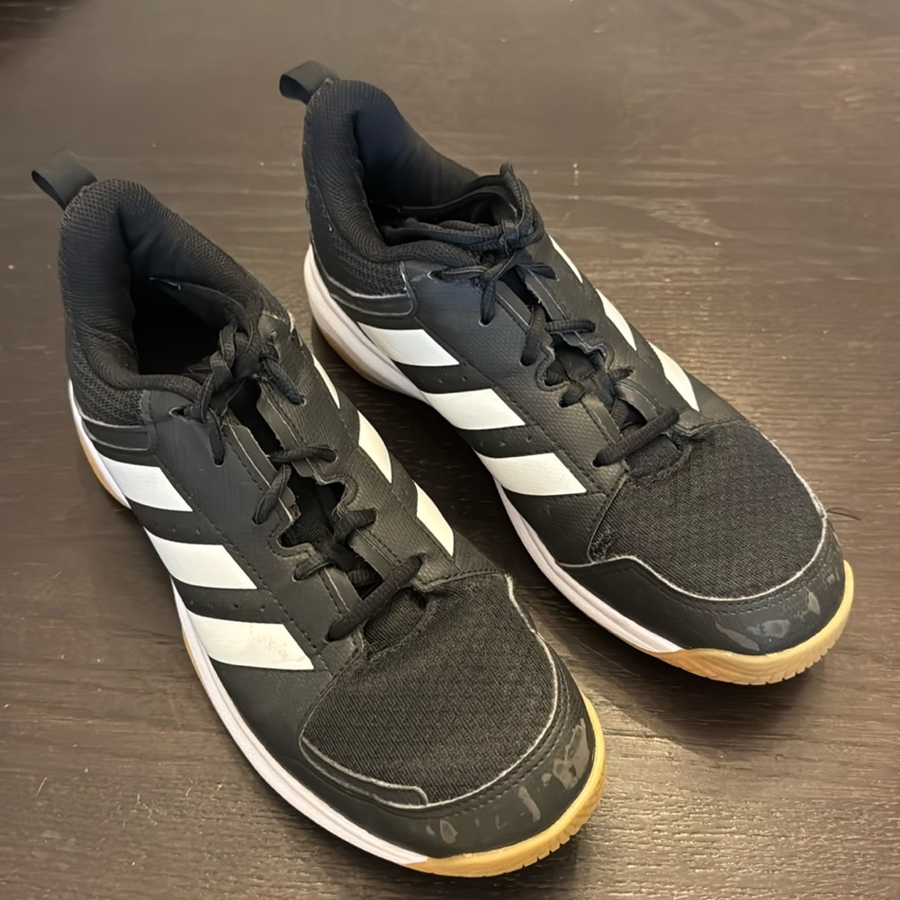Adidas women’s Ligra US 9.5. Volleyball court shoes.